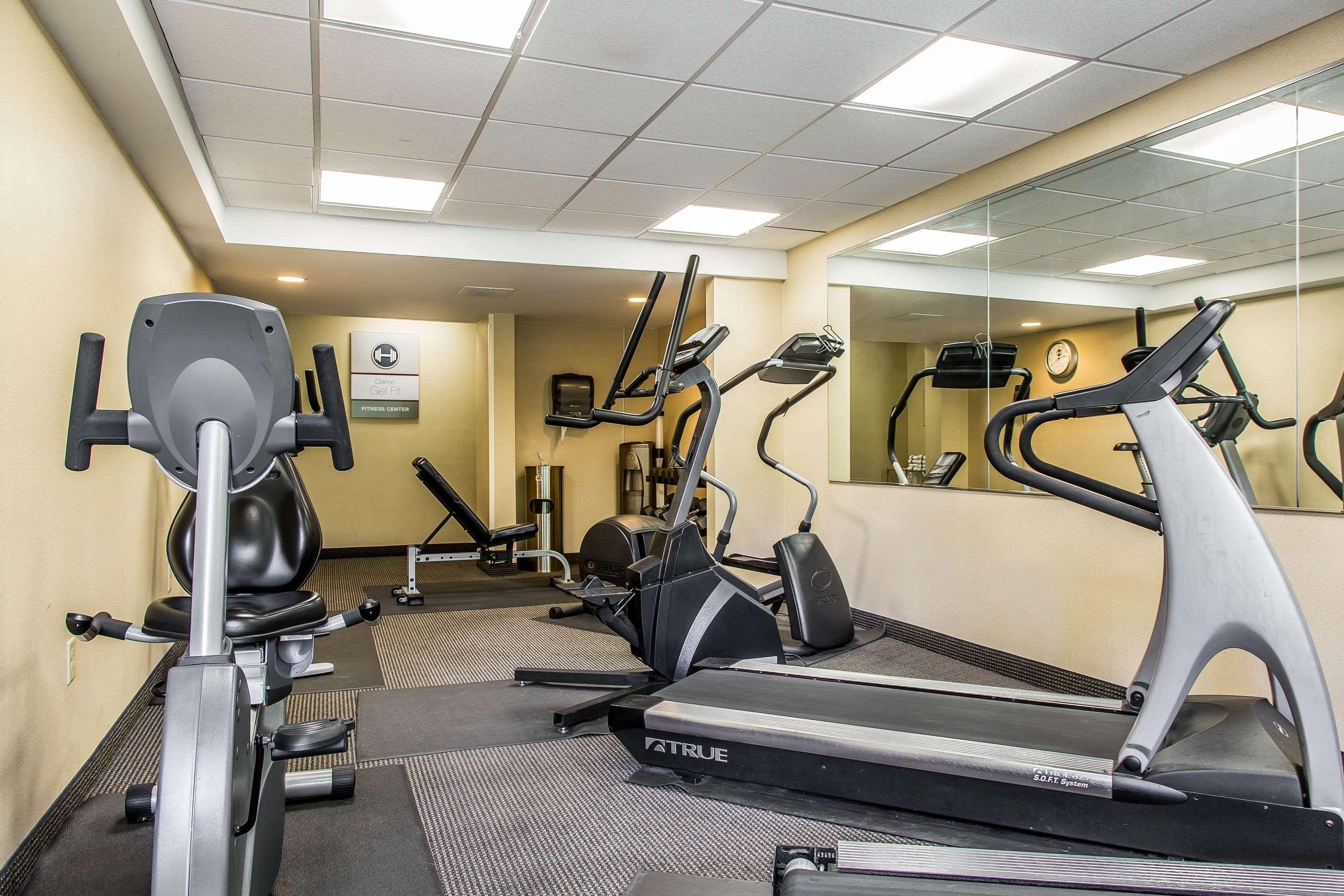 Clarion Hotel & Suites Hamden-New Haven Εξωτερικό φωτογραφία